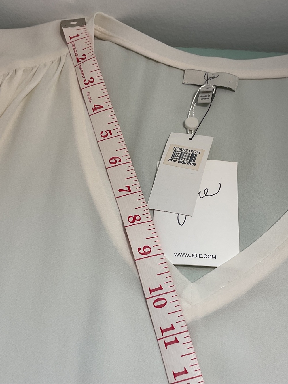 Joie Cream V-Neck Short Sleeve 100% Silk Blouse Large - Picture 12 of 12